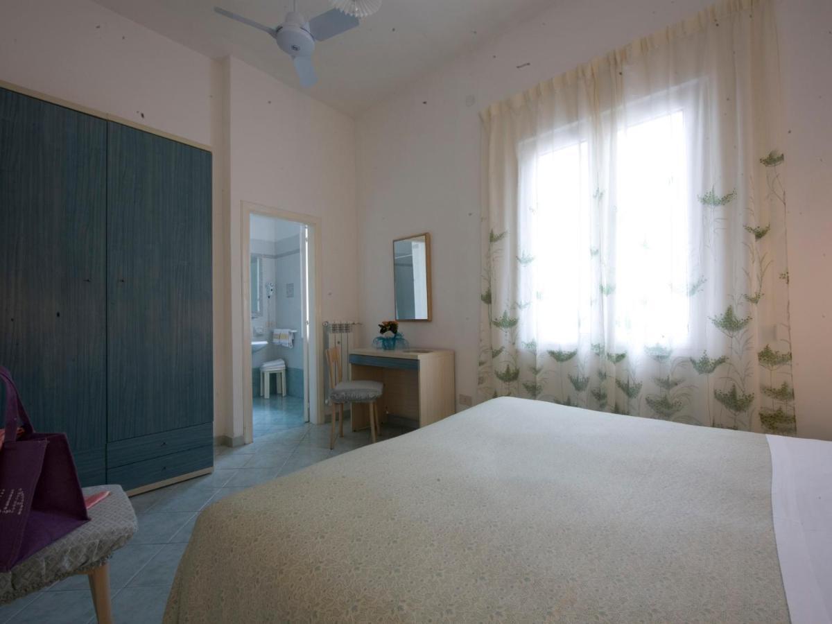 Hotel Terme Fiola Casamicciola Terme Oda fotoğraf